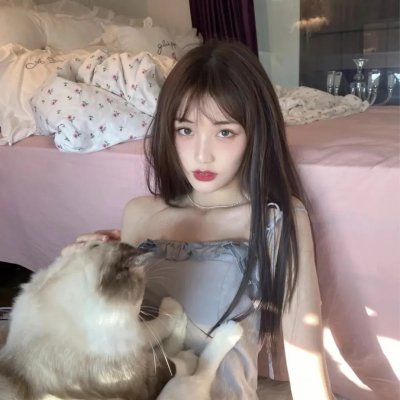 怪诞女孩